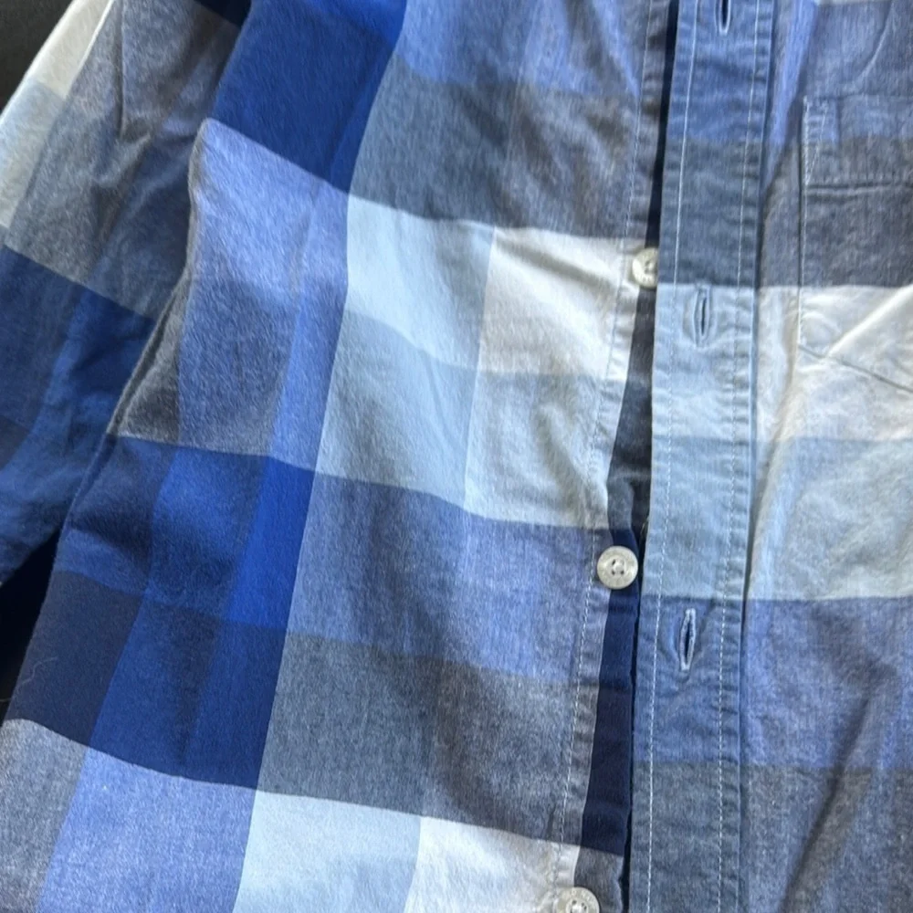Old Navy Blue and White Checkered Button Down Shirt